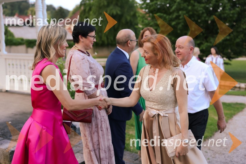  Barbara Uranjek, direktorica, Britansko-slovenska gospodarska zbornica;  ... Kresna noč 2022, dobrodelna prireditev Lions kluba Ljubljana Ilirija