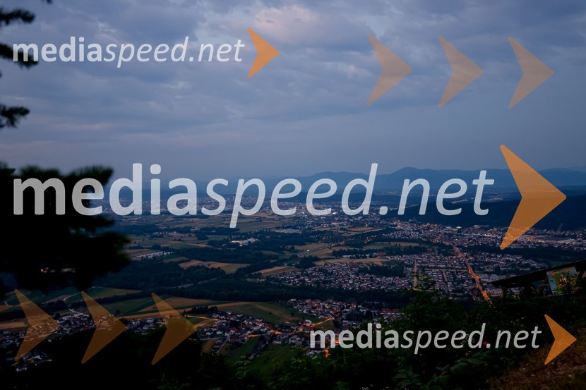 Od vzhoda do vzhoda 2022 - skupinski vzpon na Šmarno goro