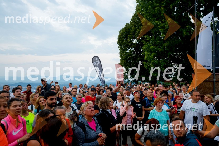 Od vzhoda do vzhoda 2022 - skupinski vzpon na Šmarno goro