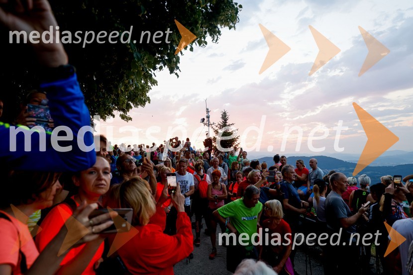 Od vzhoda do vzhoda 2022 - skupinski vzpon na Šmarno goro