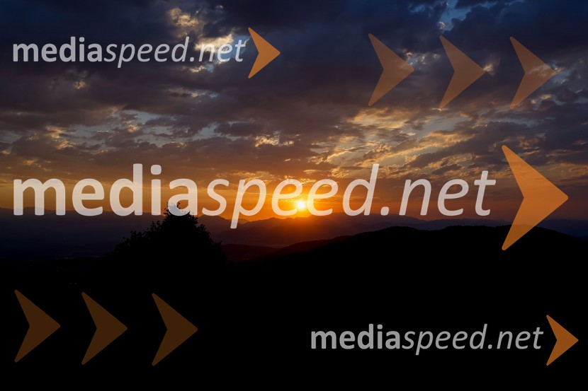 Od vzhoda do vzhoda 2022 - skupinski vzpon na Šmarno goro