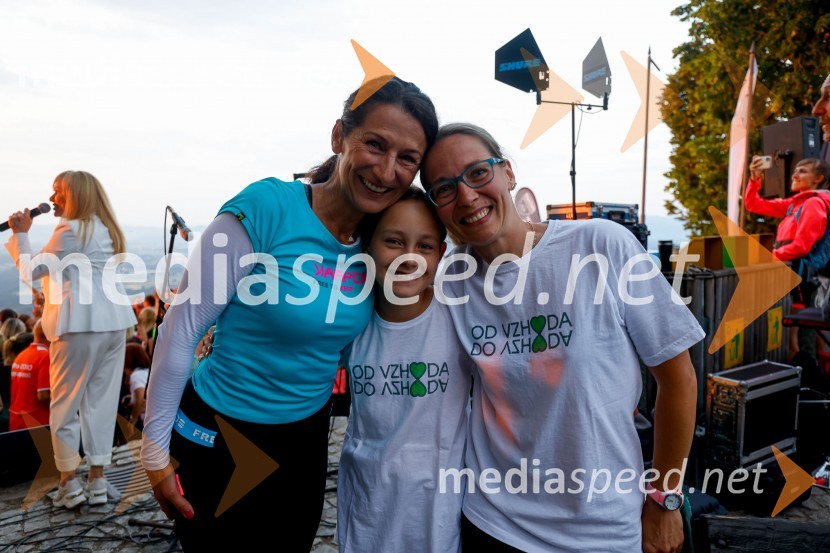  Betka Šuhel Mikolič, mentorica nastopanja v javnosti, radijska in televizijska voditeljica, podjetje BPR;  ... ;  ... Od vzhoda do vzhoda 2022 - skupinski vzpon na Šmarno goro