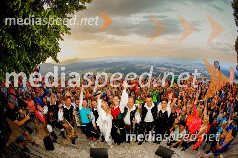 Od vzhoda do vzhoda 2022 - skupinski vzpon na Šmarno goro