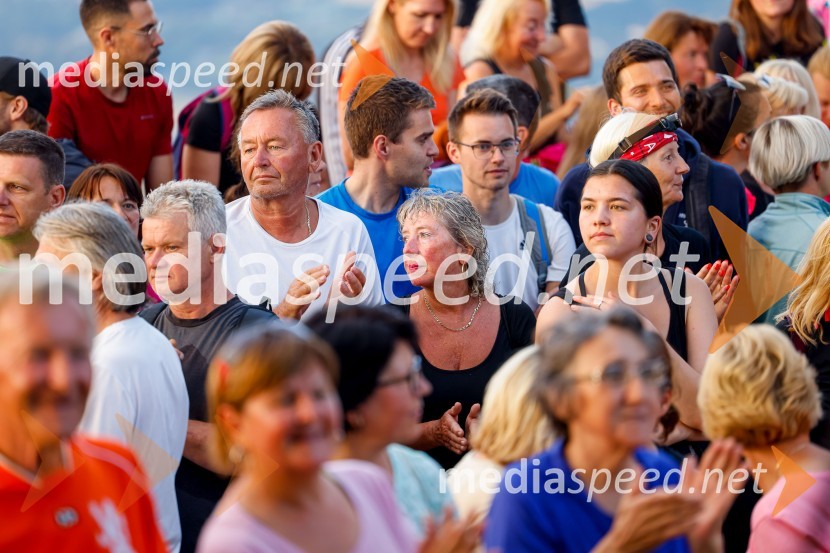 Od vzhoda do vzhoda 2022 - skupinski vzpon na Šmarno goro