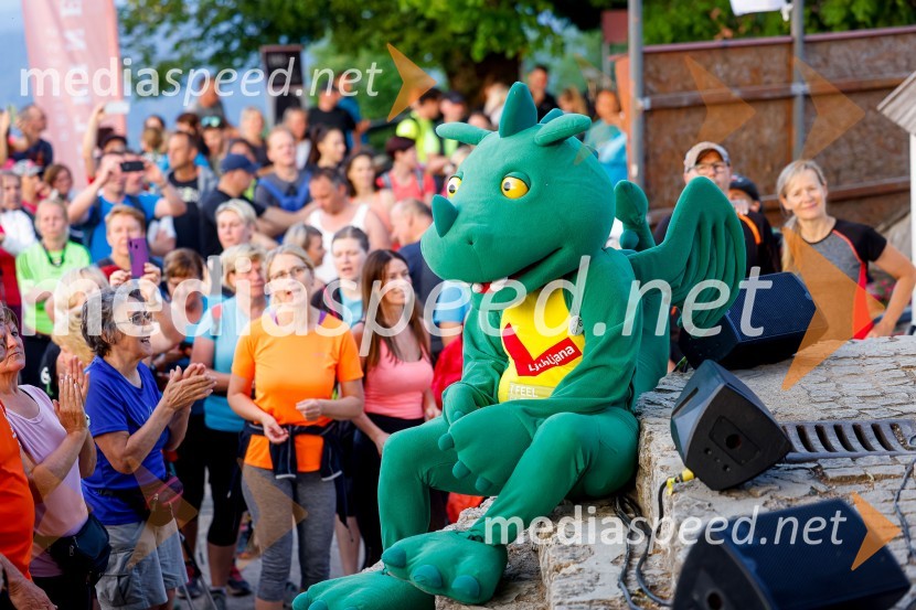 Od vzhoda do vzhoda 2022 - skupinski vzpon na Šmarno goro