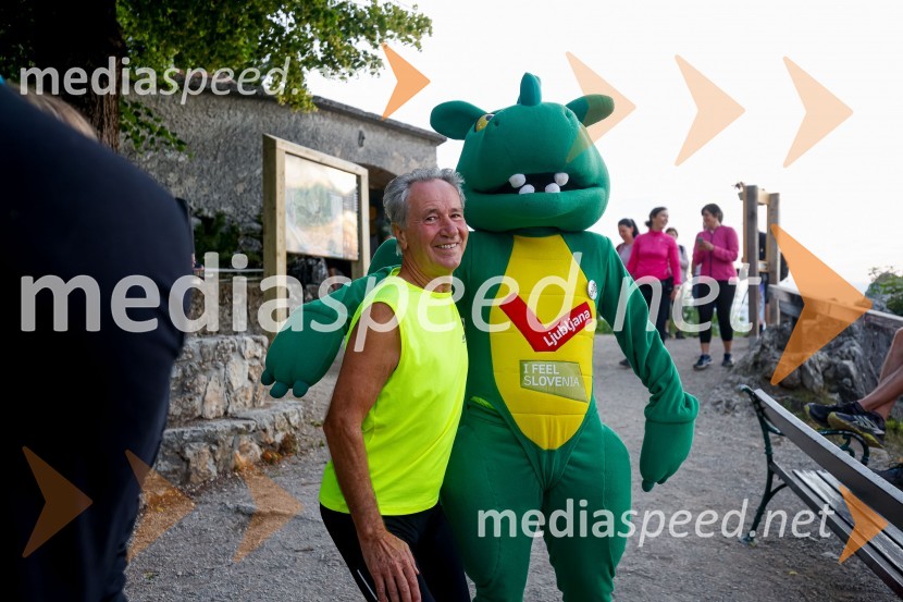 Od vzhoda do vzhoda 2022 - skupinski vzpon na Šmarno goro