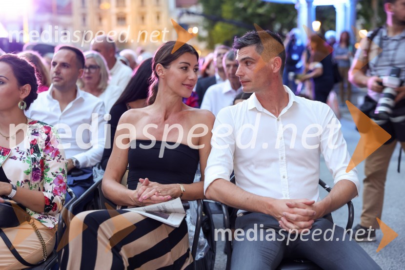 dr. Dominika  Švarc Pipan, ministrica za pravosodje;  Matic PipanPoletna noč, otvoritev jubilejnega 70. Ljubljana Festivala