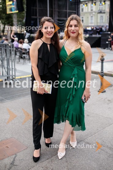  ... ;  Tina Berk, umetnostna zgodovinarka, Festival LjubljanaPoletna noč, otvoritev jubilejnega 70. Ljubljana Festivala