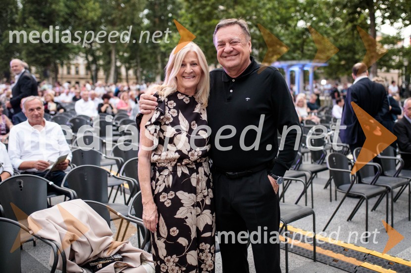  Mija Janković, soproga Zorana Jankovića;  Zoran Janković, župan, Mestna občina LjubljanaPoletna noč, otvoritev jubilejnega 70. Ljubljana Festivala