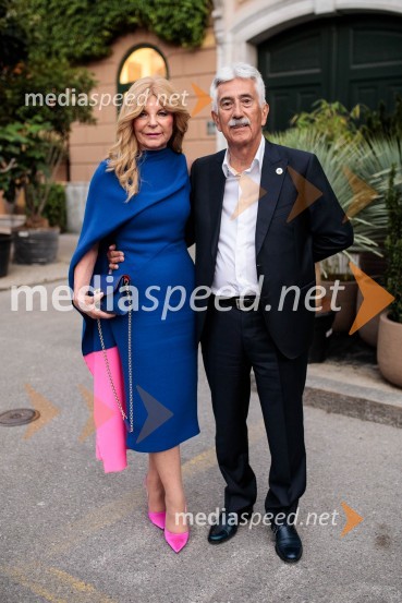  Darja Kuhar Kotnik, soustanoviteljica in podpredsednica Društva za zdravje naroda;  Rajko Kotnik, bivši višji državni odvetnik, predsednik Lions kluba Ljubljana RožnikPoletna noč, otvoritev jubilejnega 70. Ljubljana Festivala