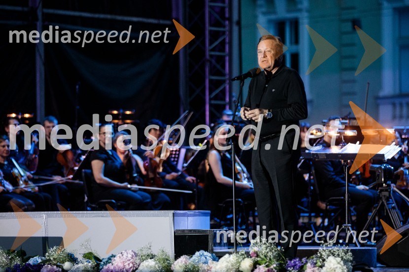  Zoran Janković, župan, Mestna občina LjubljanaPoletna noč, otvoritev jubilejnega 70. Ljubljana Festivala