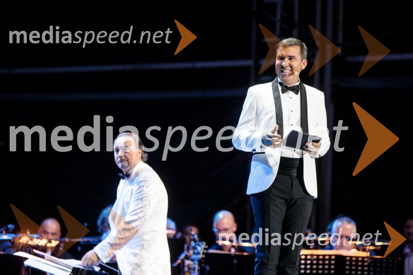  Mario Galunič, TV voditeljPoletna noč, otvoritev jubilejnega 70. Ljubljana Festivala