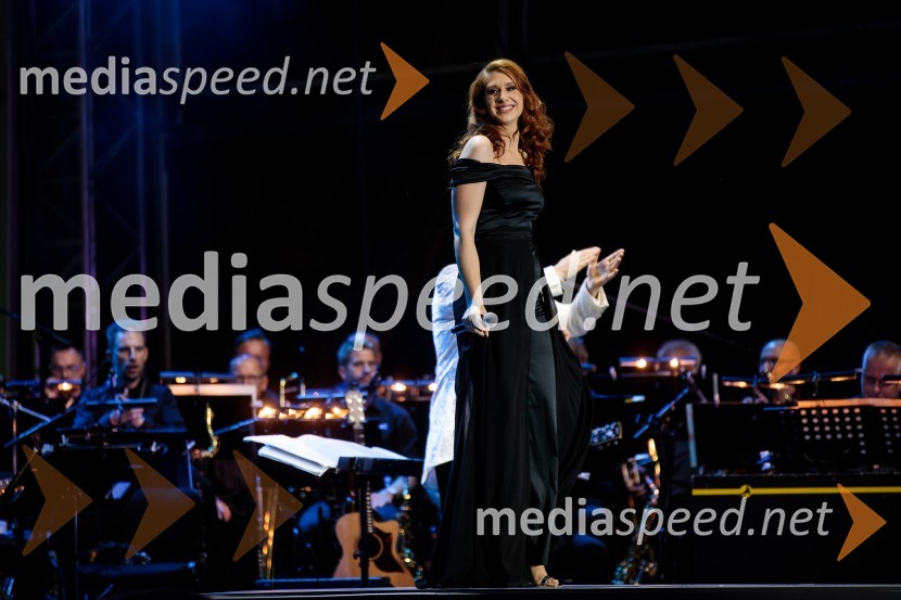  Eva Boto, pevkaPoletna noč, otvoritev jubilejnega 70. Ljubljana Festivala