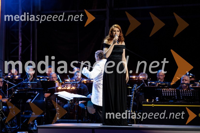  Eva Boto, pevkaPoletna noč, otvoritev jubilejnega 70. Ljubljana Festivala