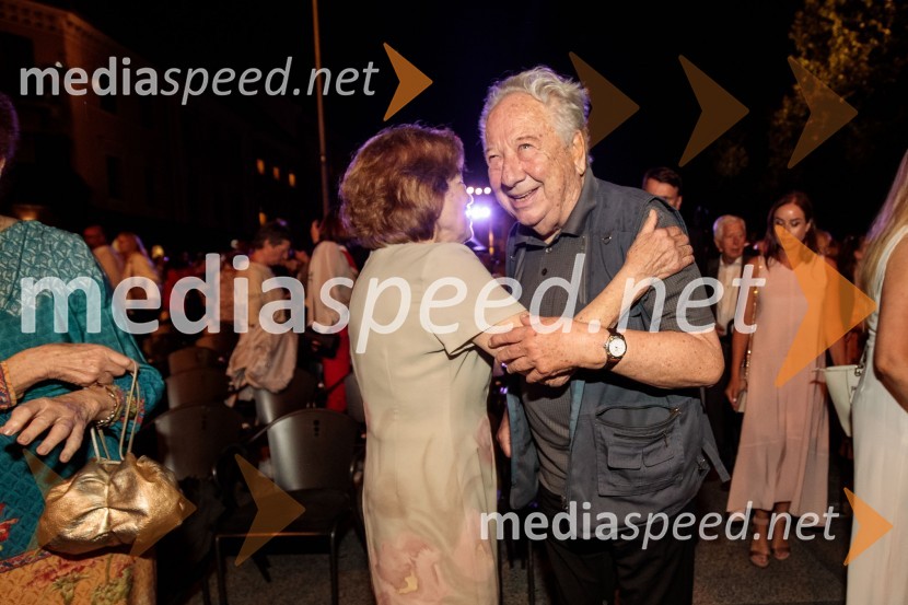  Štefka Kučan;  Jure Robežnik, skladateljPoletna noč, otvoritev jubilejnega 70. Ljubljana Festivala