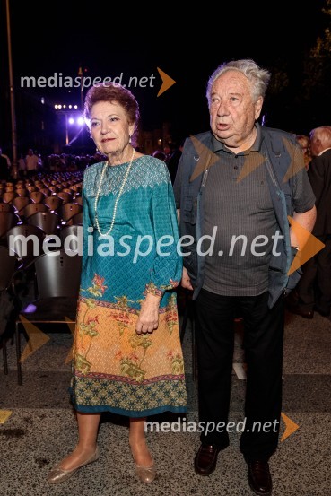  Elza Budau, slovenska tekstopiska, pesnica in pisateljica;  Jure Robežnik, skladateljPoletna noč, otvoritev jubilejnega 70. Ljubljana Festivala