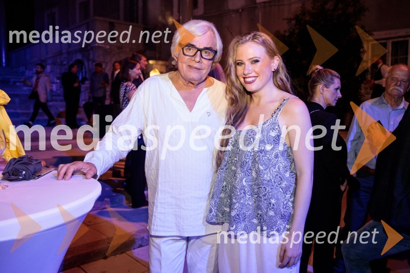  Lado  Leskovar, pevec in ambasador Unicef;  Zala Smolnikar, pevkaPoletna noč, otvoritev jubilejnega 70. Ljubljana Festivala