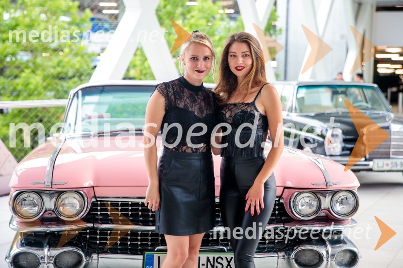  Fia Selič, pianistka, Smooth band;  Nastja Omahna, pevkaPremiera filma Elvis, Cineplexx Ljubljana