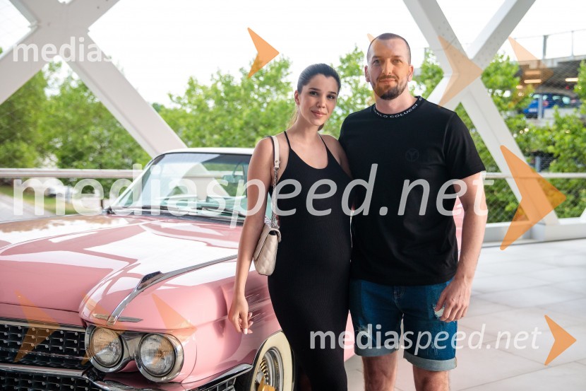  Ariana Hodžić, Miss turizma 2018;  Pero MartićPremiera filma Elvis, Cineplexx Ljubljana