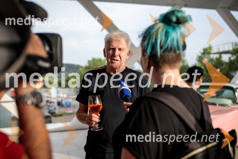  Andrej Šifrer, glasbenikPremiera filma Elvis, Cineplexx Ljubljana