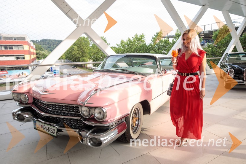  Alenka Trogrlič, youtuberkaPremiera filma Elvis, Cineplexx Ljubljana