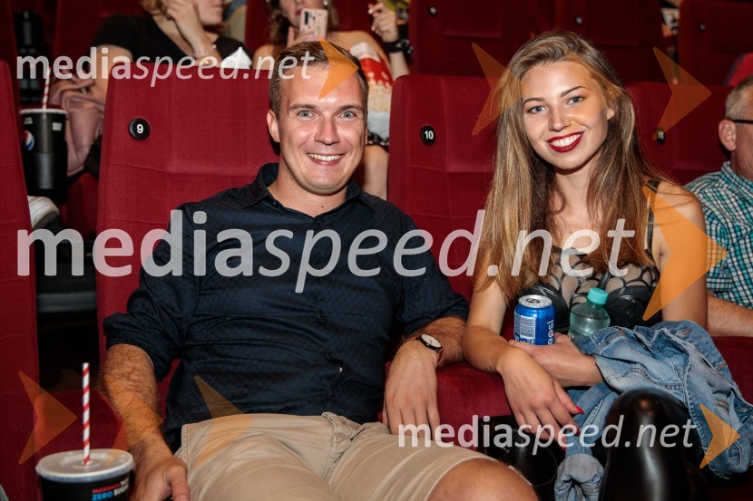  ... ;  Nastja Omahna, pevkaPremiera filma Elvis, Cineplexx Ljubljana