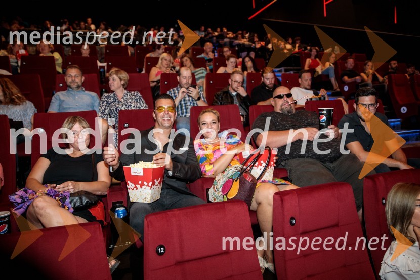  ... ;  Rok Ferengja, pevec, Rok'n band;  ... ;  ... ;  ... Premiera filma Elvis, Cineplexx Ljubljana