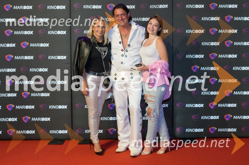  ... ;  Samir Kobler, pevec;  Tiana JovanovičPredpremiera filma Elvis, Maribox