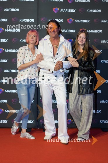  ... ;  Samir Kobler, pevec;  ... Predpremiera filma Elvis, Maribox
