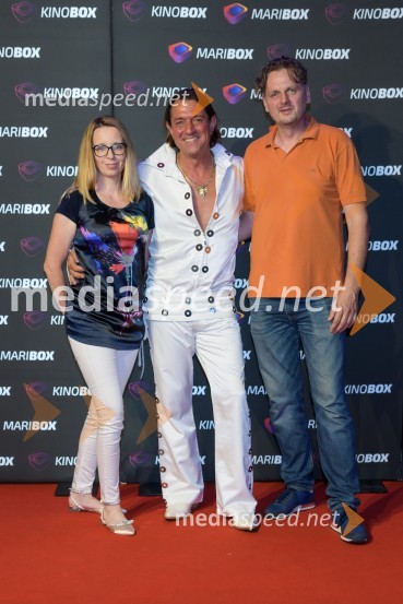  ... ;  Samir Kobler, pevec;  ... Predpremiera filma Elvis, Maribox