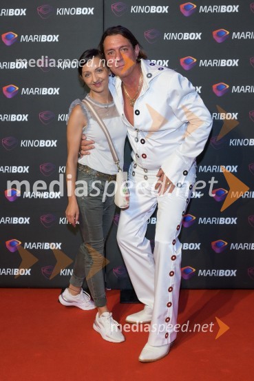  Jagoda Đorđević, Pepermint PR;  Samir Kobler, pevecPredpremiera filma Elvis, Maribox