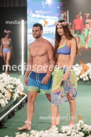  ... ;  Gloria Lučić, manekenkaModna revija Lisca za pomlad-poletje 2023: Hedonizem, ljubezen in uporništvo