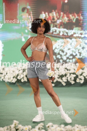  Emma Peralta, zmagovalka World Top Model Slovenije 2018Modna revija Lisca za pomlad-poletje 2023: Hedonizem, ljubezen in uporništvo