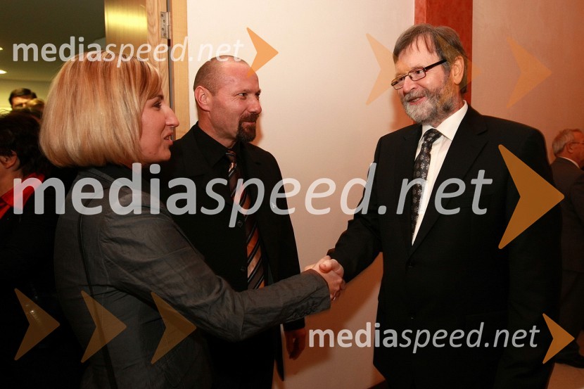 Andreja Alatič, prof. dr. Niko Samec, dekan Fakultete za strojništvo Univerze v Mariboru, in prof. dr. Ivan Rozman, rektor Univerze v MariboruPonovoletni sprejem rektorja Univerze v Mariboru