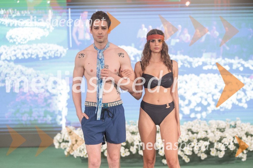  ... ;  Iva Pehar, manekenkaModna revija Lisca za pomlad-poletje 2023: Hedonizem, ljubezen in uporništvo