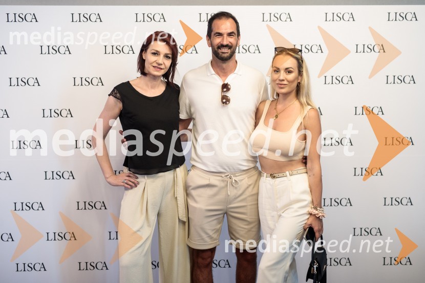  Tamara Busar, vodja projektov v marketingu, Lisca;  Marko  Pavlović, podjetnik;  Katarina Benček, social media influencerka, avtorica knjigeModna revija Lisca za pomlad-poletje 2023: Hedonizem, ljubezen in uporništvo