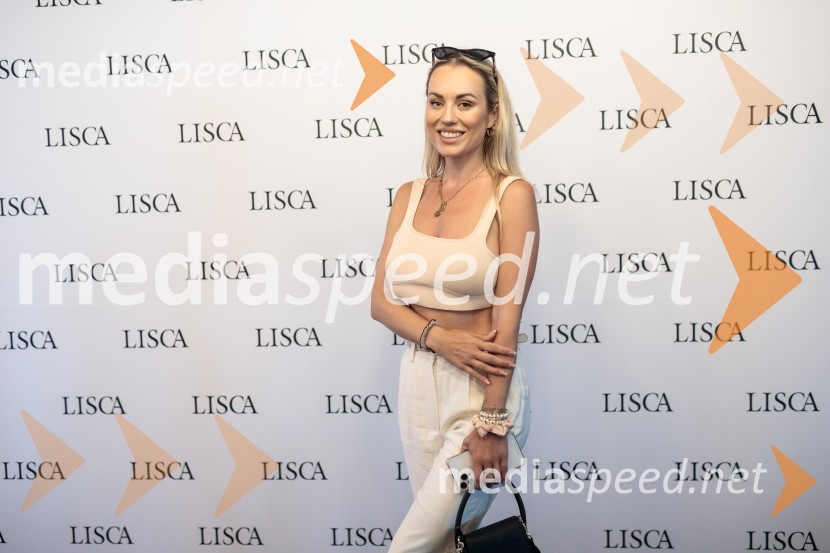  Katarina Benček, social media influencerka, avtorica knjigeModna revija Lisca za pomlad-poletje 2023: Hedonizem, ljubezen in uporništvo