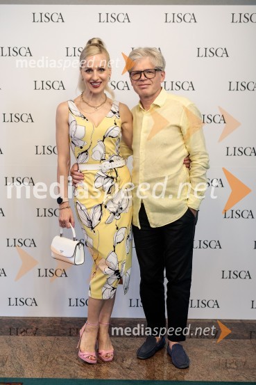  Nika Ambrožič Urbas, modna kreatorka in ustanoviteljica modne znamke Marija Moderna;  Matjaž AmbrožičModna revija Lisca za pomlad-poletje 2023: Hedonizem, ljubezen in uporništvo