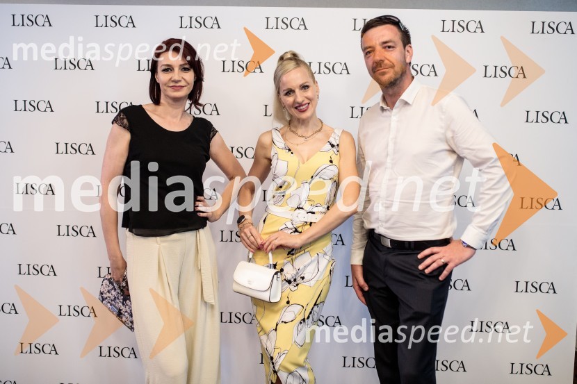  Tamara Busar, vodja projektov v marketingu, Lisca;  Nika Ambrožič Urbas, modna kreatorka in ustanoviteljica modne znamke Marija Moderna;  Rok BosinaModna revija Lisca za pomlad-poletje 2023: Hedonizem, ljubezen in uporništvo