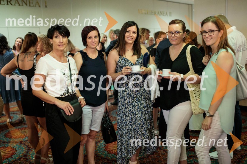 Modna revija Lisca za pomlad-poletje 2023: Hedonizem, ljubezen in uporništvo