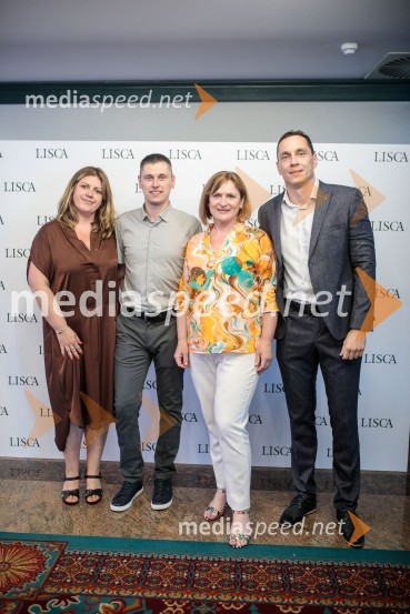  ... ;  ... ;  ... ;  Marko Ninčević, generalni direktor podjetja LiscaModna revija Lisca za pomlad-poletje 2023: Hedonizem, ljubezen in uporništvo