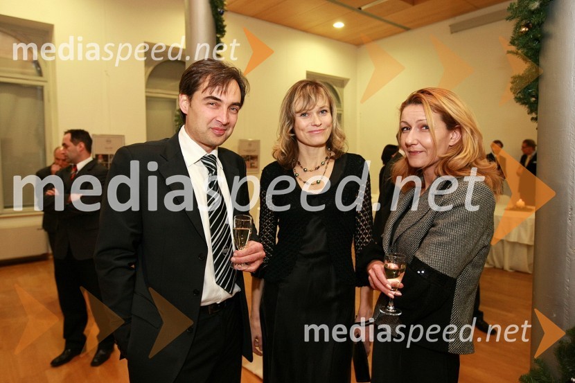 ..., Andrejka Golob in Katja UjčičPonovoletni sprejem rektorja Univerze v Mariboru