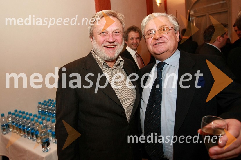 Vlado Krejač, v.d. odgovornega urednika Radia Maribor in ...Ponovoletni sprejem rektorja Univerze v Mariboru