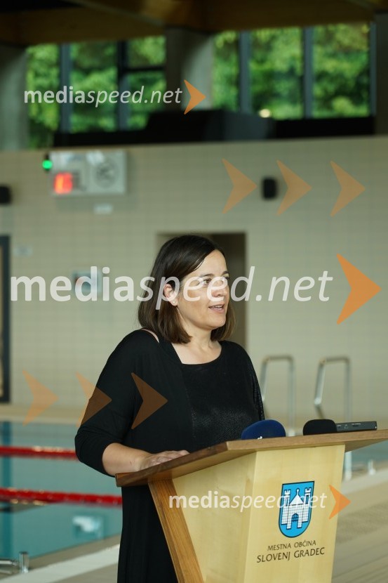  Dunja Koren, direktorica Mpik d.o.oOtvoritev in ogled bazenskega kompleksa Aqualatio, Slovenj Gradec
