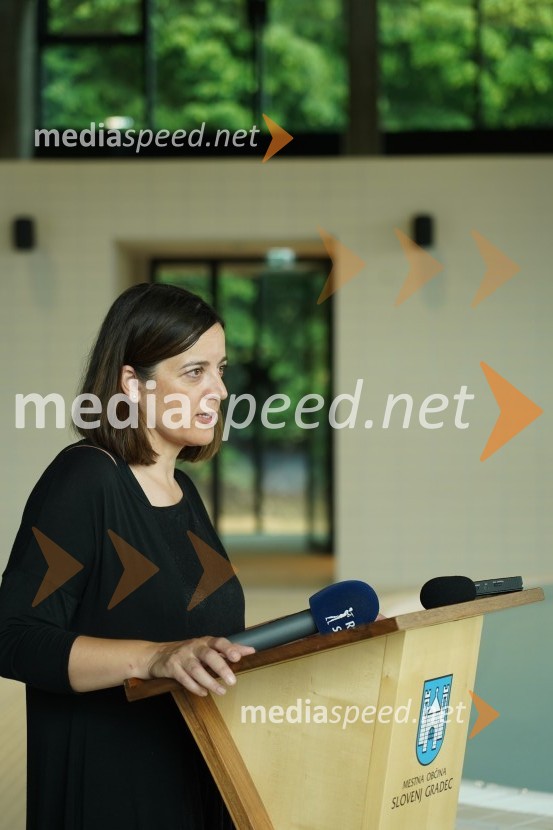  Dunja Koren, direktorica Mpik d.o.oOtvoritev in ogled bazenskega kompleksa Aqualatio, Slovenj Gradec