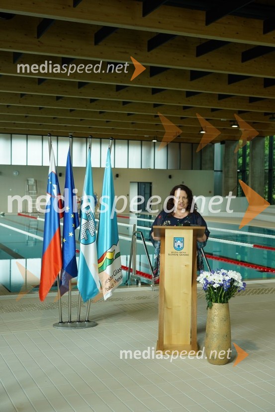  Marija Lah, direktorica SpoturOtvoritev in ogled bazenskega kompleksa Aqualatio, Slovenj Gradec