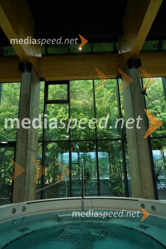 Otvoritev in ogled bazenskega kompleksa Aqualatio, Slovenj Gradec