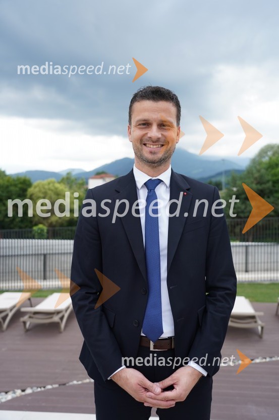  Jani Prednik, poslanecOtvoritev in ogled bazenskega kompleksa Aqualatio, Slovenj Gradec