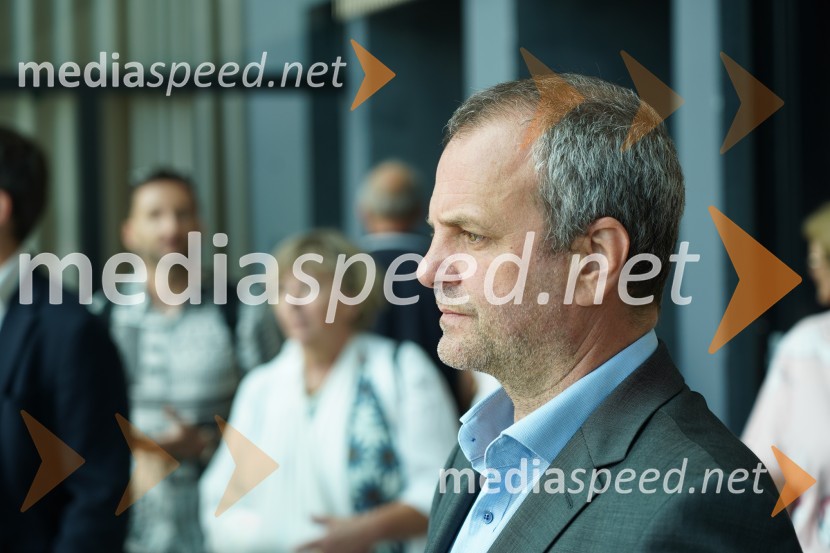  Uroš Brežan, minister za okolje in prostorOtvoritev in ogled bazenskega kompleksa Aqualatio, Slovenj Gradec