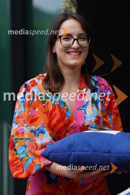  Barbara Pur, urad župana MOSGOtvoritev in ogled bazenskega kompleksa Aqualatio, Slovenj Gradec